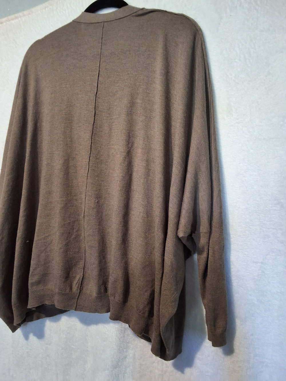 Willow & Clay Taupe V-Neck Button Front Cardigan - Picture 7 of 8